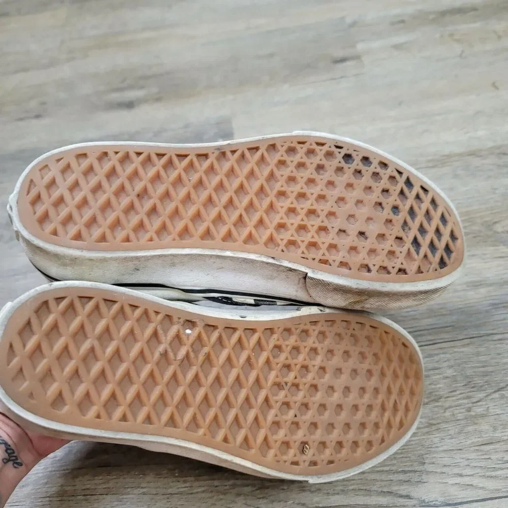 Vans Off The Wall Sneakers Skate Shoes Checkered Black White Slip On Casual 6.5 - Picture 8 of 9